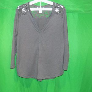 H&M Woman's Gray Lace top Blouse (S)